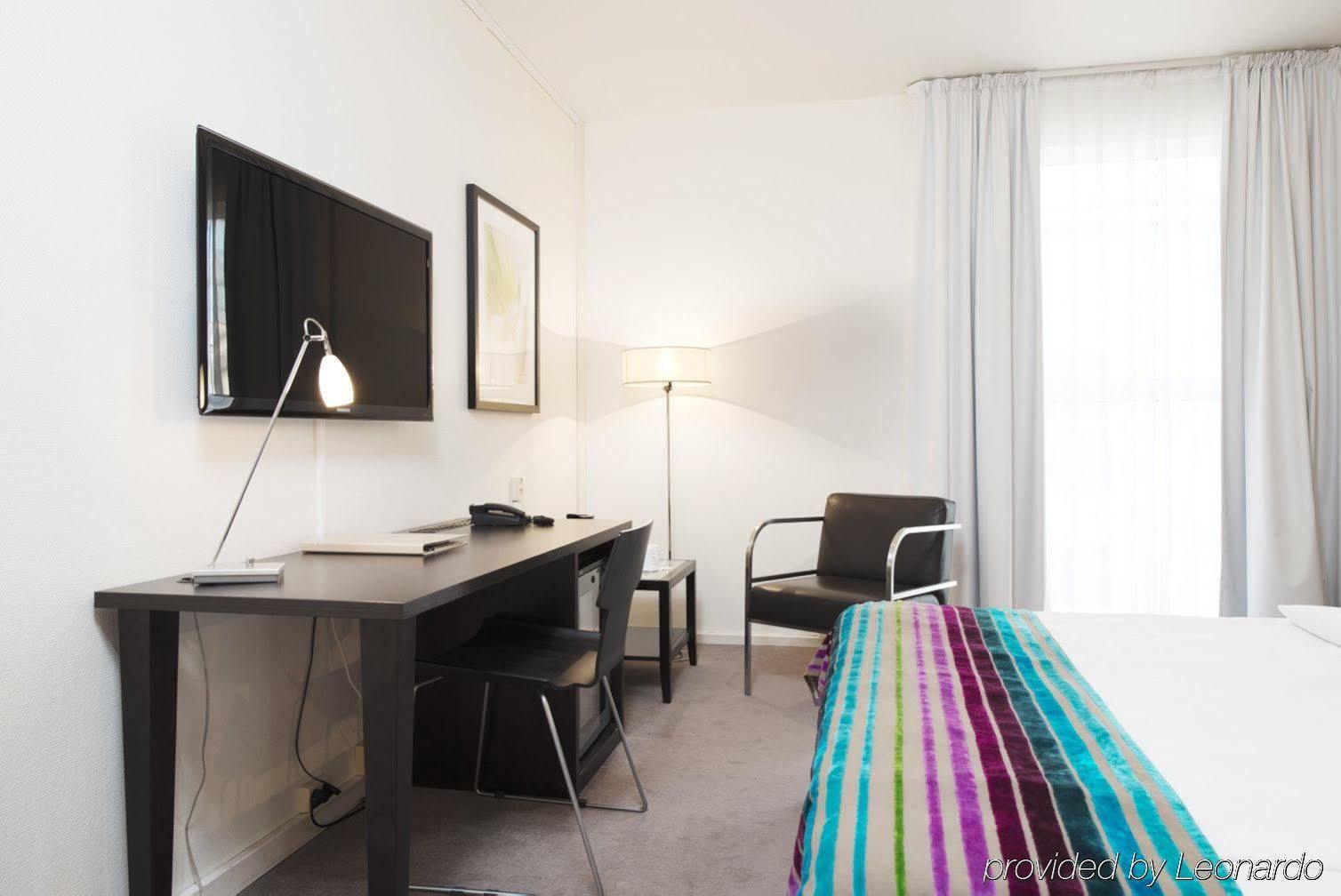 Thon Hotel Triaden Lorenskog Bagian luar foto