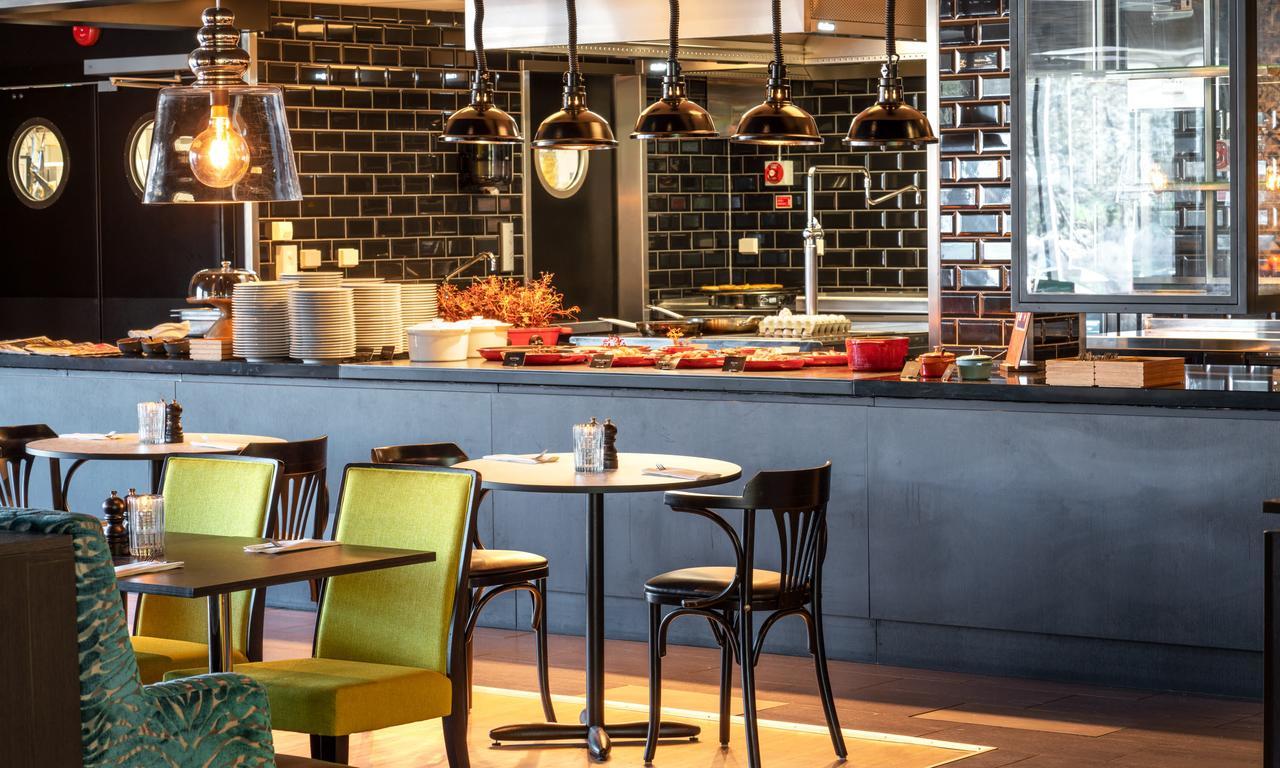 Thon Hotel Triaden Lorenskog Bagian luar foto