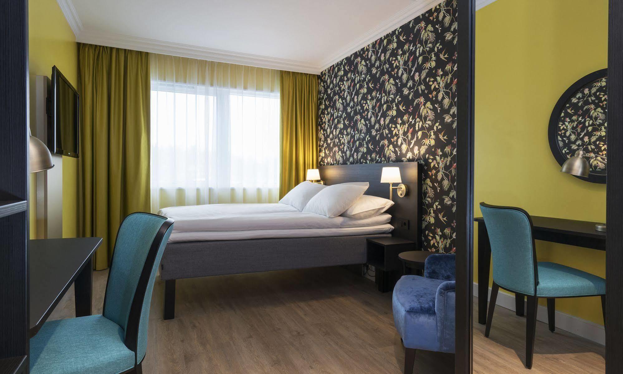 Thon Hotel Triaden Lorenskog Bagian luar foto